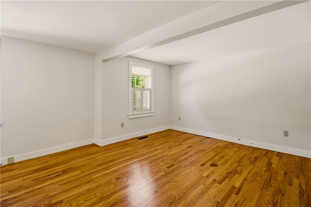 1861 East Main Road, Portsmouth, RI 02871