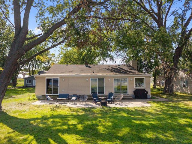 1583 BUTTE DES MORTS BEACH ROAD, Neenah, WI 54956
