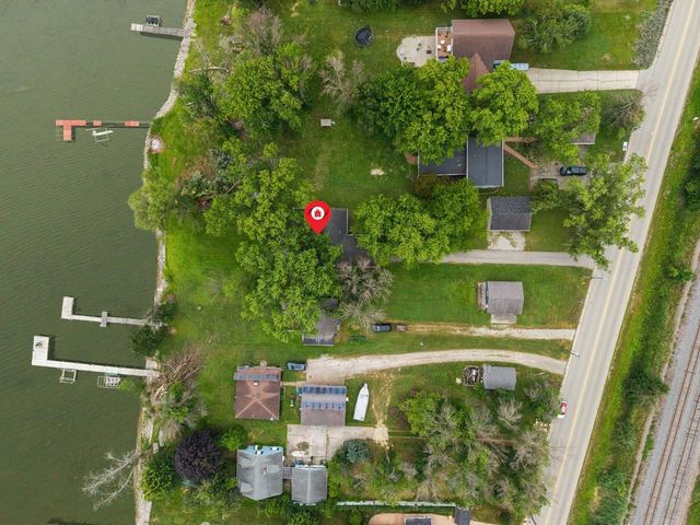 1583 BUTTE DES MORTS BEACH ROAD, Neenah, WI 54956