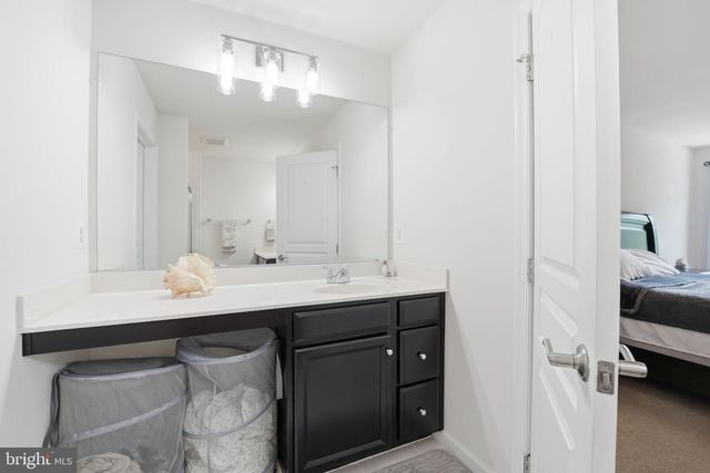 14760 MALLOY CT, Woodbridge, VA 22191