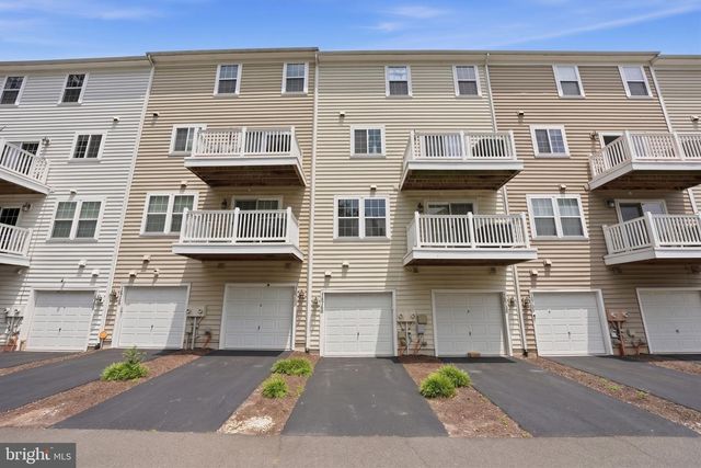 14760 MALLOY CT, Woodbridge, VA 22191