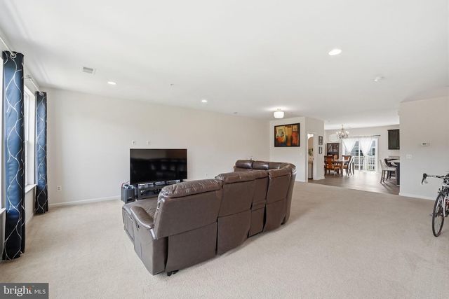 14760 MALLOY CT, Woodbridge, VA 22191