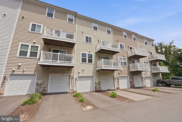14760 MALLOY CT, Woodbridge, VA 22191
