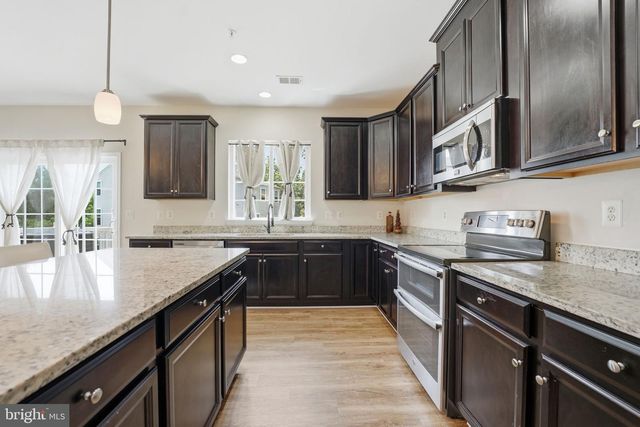 14760 MALLOY CT, Woodbridge, VA 22191