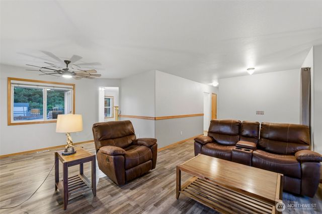9117 336th Street S, Roy, WA 98580