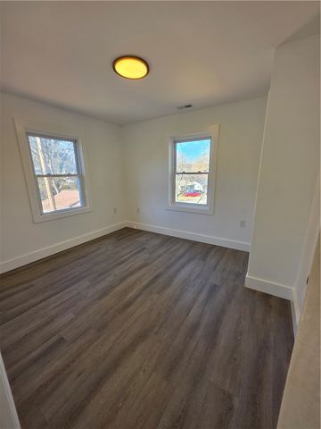 411 W C Avenue, Easley, SC 29640