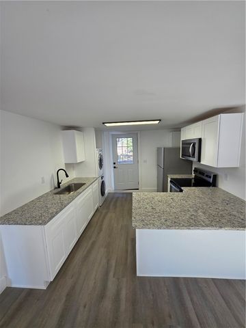 411 W C Avenue, Easley, SC 29640