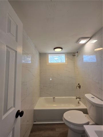 411 W C Avenue, Easley, SC 29640