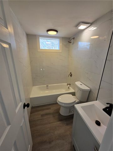 411 W C Avenue, Easley, SC 29640