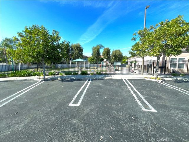 18 La Ronda, Irvine, CA 92606