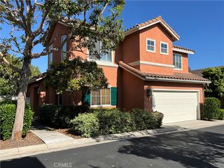 18 La Ronda, Irvine, CA 92606