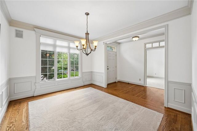 5427 W 164th Place, Overland Park, KS 66085