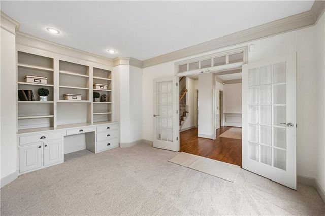 5427 W 164th Place, Overland Park, KS 66085