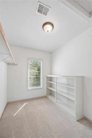 5427 W 164th Place, Overland Park, KS 66085