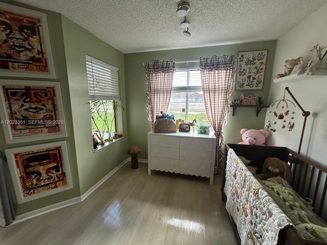 977 Coral Club Dr 977, Coral Springs, FL 33071