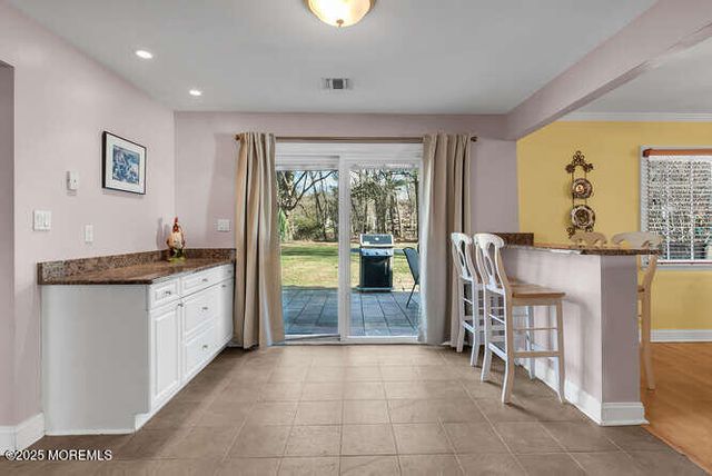 3 Waverly Place, Aberdeen, NJ 07747