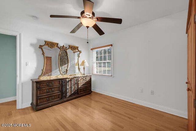 3 Waverly Place, Aberdeen, NJ 07747