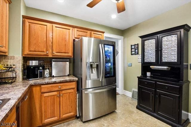 21 Edgewood Rd, Denville Twp., NJ 07834