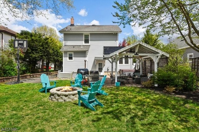 21 Edgewood Rd, Denville Twp., NJ 07834