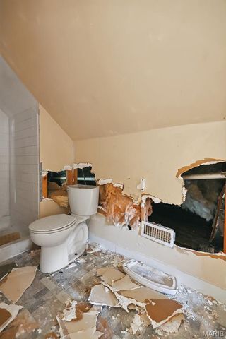 5918 Dressell Avenue, St Louis, MO 63120