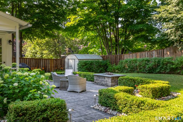 9 Spring Street, Woodbury, CT 06798