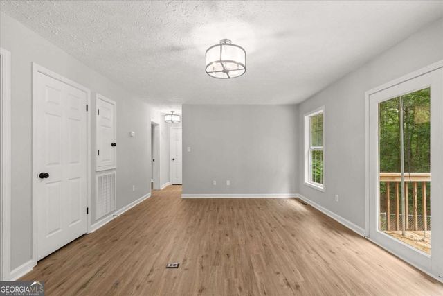 620 Old Four Notch Road, Whitesburg, GA 30185