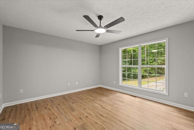 620 Old Four Notch Road, Whitesburg, GA 30185