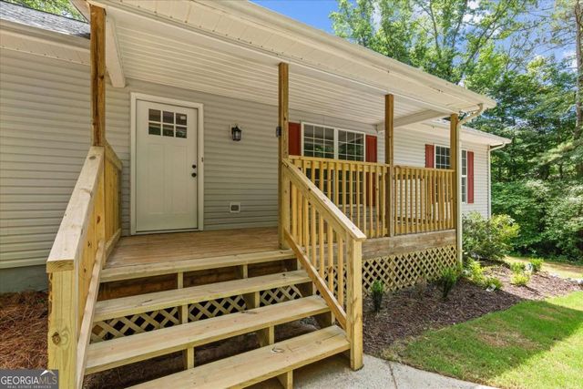 620 Old Four Notch Road, Whitesburg, GA 30185