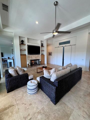 102 Calle Los Hibiscos, Rancho Mirage, CA 92270