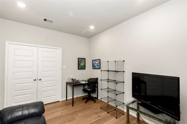 12903 N Winding Pines Drive, Tomball, TX 77375