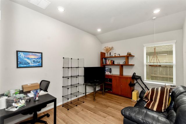 12903 N Winding Pines Drive, Tomball, TX 77375