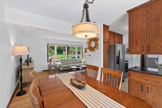 2607 Valley View Place, White Bear Lake, MN 55110