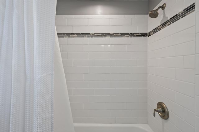2607 Valley View Place, White Bear Lake, MN 55110