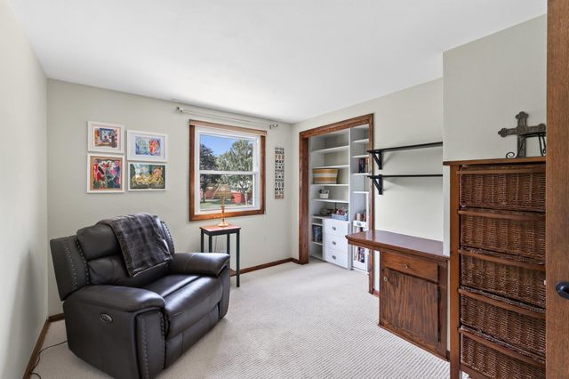 2607 Valley View Place, White Bear Lake, MN 55110