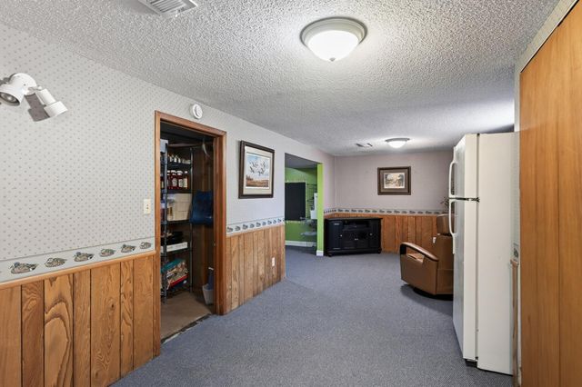 2607 Valley View Place, White Bear Lake, MN 55110