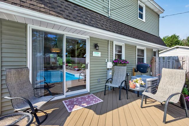 2607 Valley View Place, White Bear Lake, MN 55110