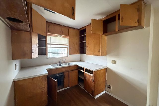 3207 Washington Street, Pasadena, TX 77503