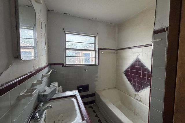 3207 Washington Street, Pasadena, TX 77503