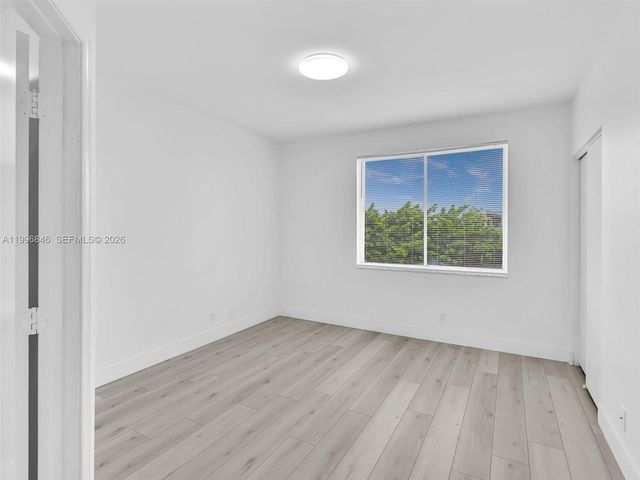 8 Key West Ct 8, Weston, FL 33326