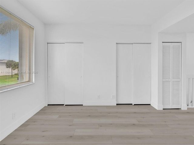 8 Key West Ct 8, Weston, FL 33326