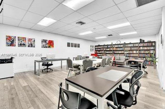 8 Key West Ct 8, Weston, FL 33326