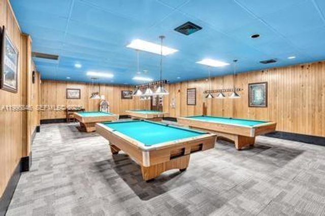 8 Key West Ct 8, Weston, FL 33326