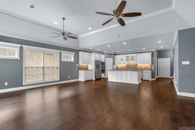 9 Bishop Place, Little Rock, AR 72223