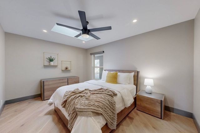 48 Rock Ridge Drive NE, Albuquerque, NM 87122