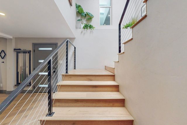 48 Rock Ridge Drive NE, Albuquerque, NM 87122