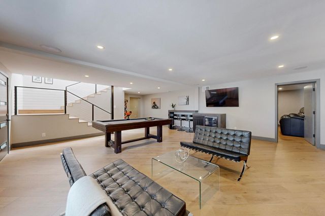 48 Rock Ridge Drive NE, Albuquerque, NM 87122