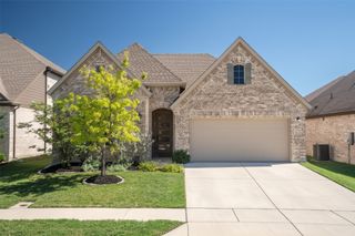 1373 Silverthorn Trail, Justin, TX 76247
