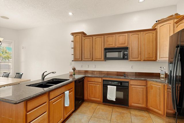 3940 BAY HILL Loop SE, Rio Rancho, NM 87124