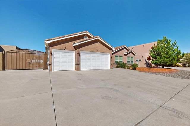 3940 BAY HILL Loop SE, Rio Rancho, NM 87124