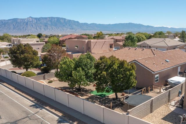 3940 BAY HILL Loop SE, Rio Rancho, NM 87124